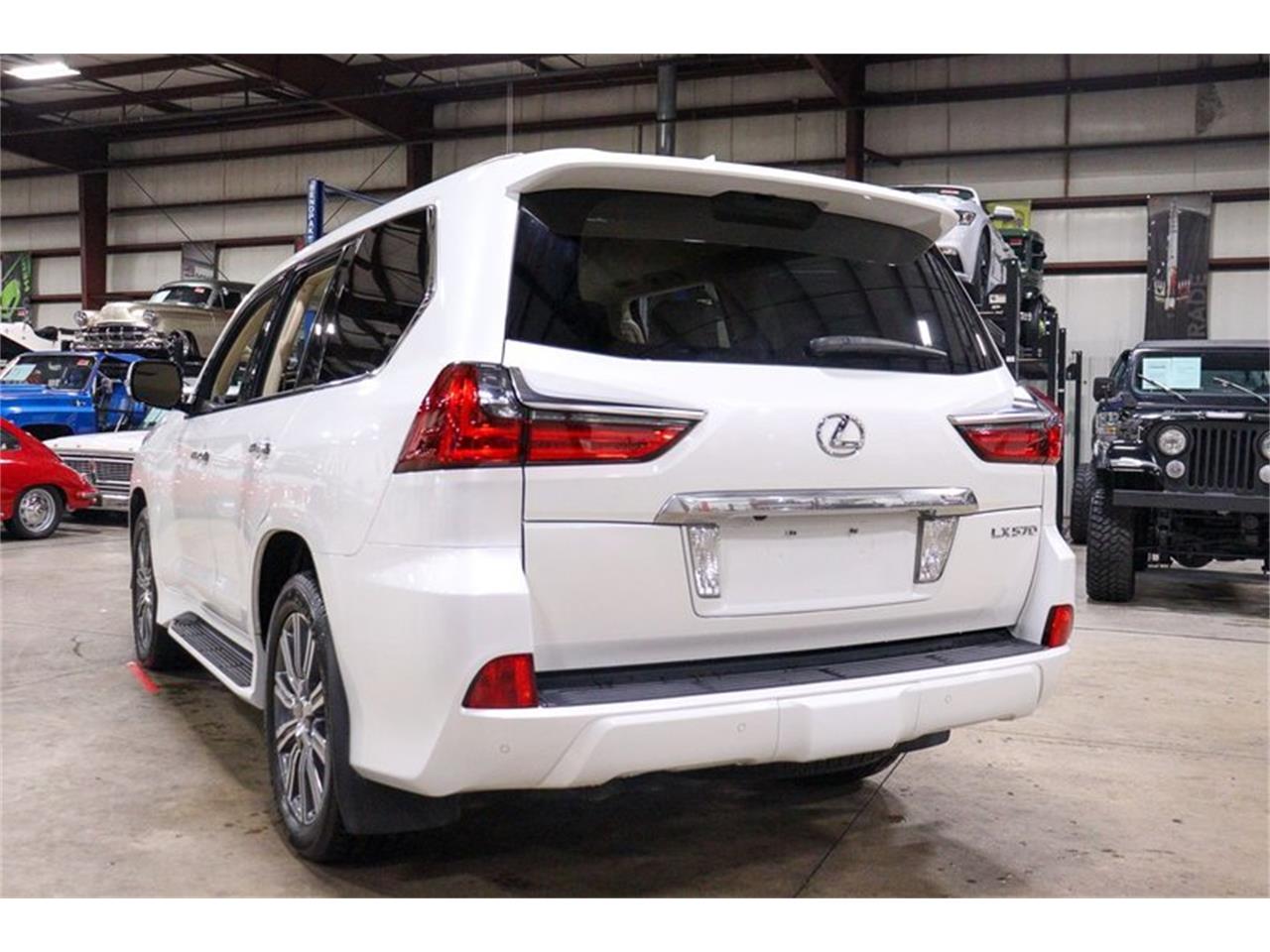 2016 Lexus LX570 Luxury
